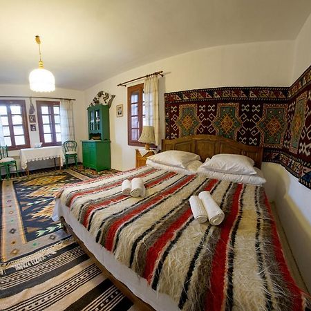 Villa Casa Bunicii Din Bucovina Vama  Exterior foto