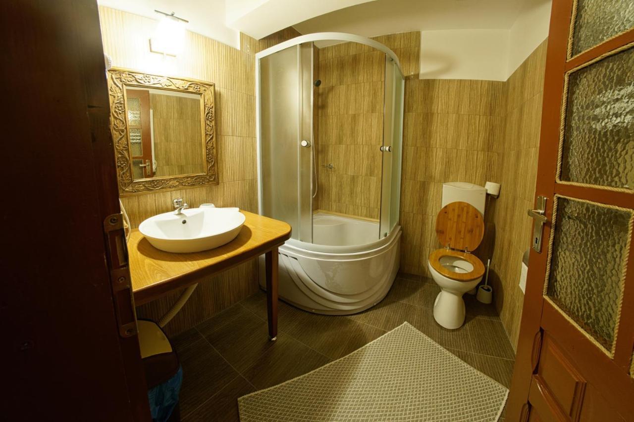 Villa Casa Bunicii Din Bucovina Vama  Exterior foto