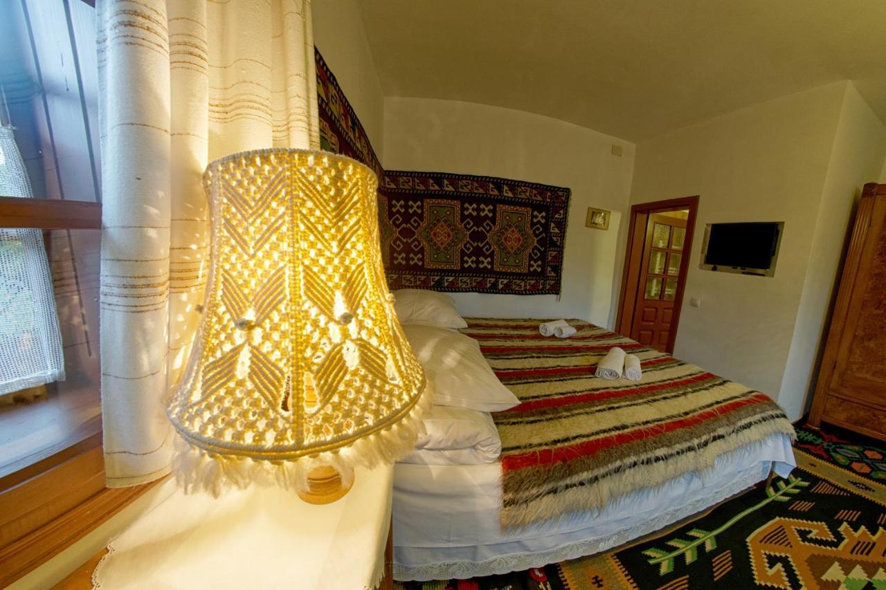 Villa Casa Bunicii Din Bucovina Vama  Exterior foto