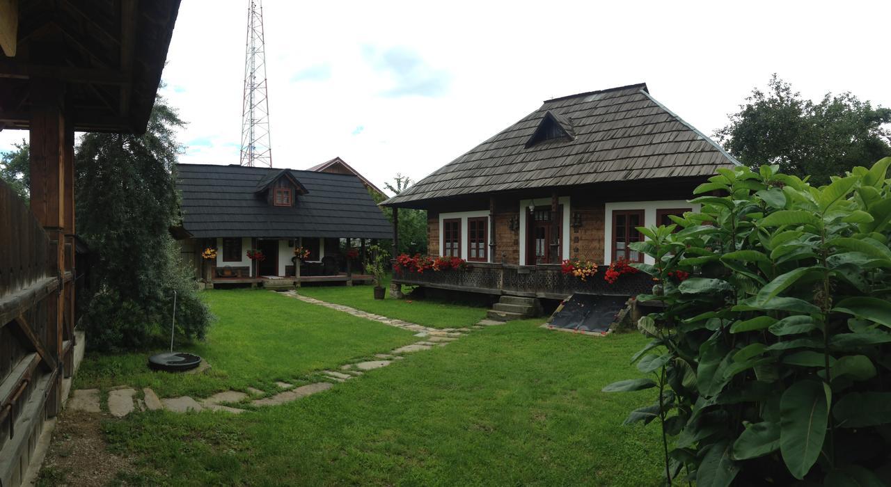 Villa Casa Bunicii Din Bucovina Vama  Exterior foto